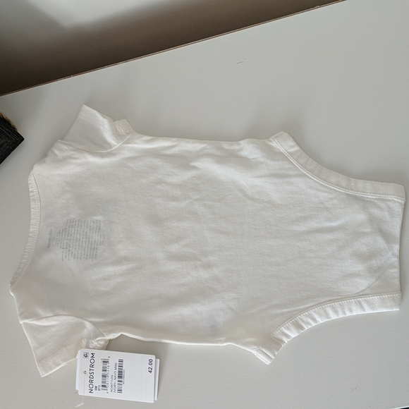 *4/$20* Nordstrom Baby bodysuit NWT - Picture 5 of 5